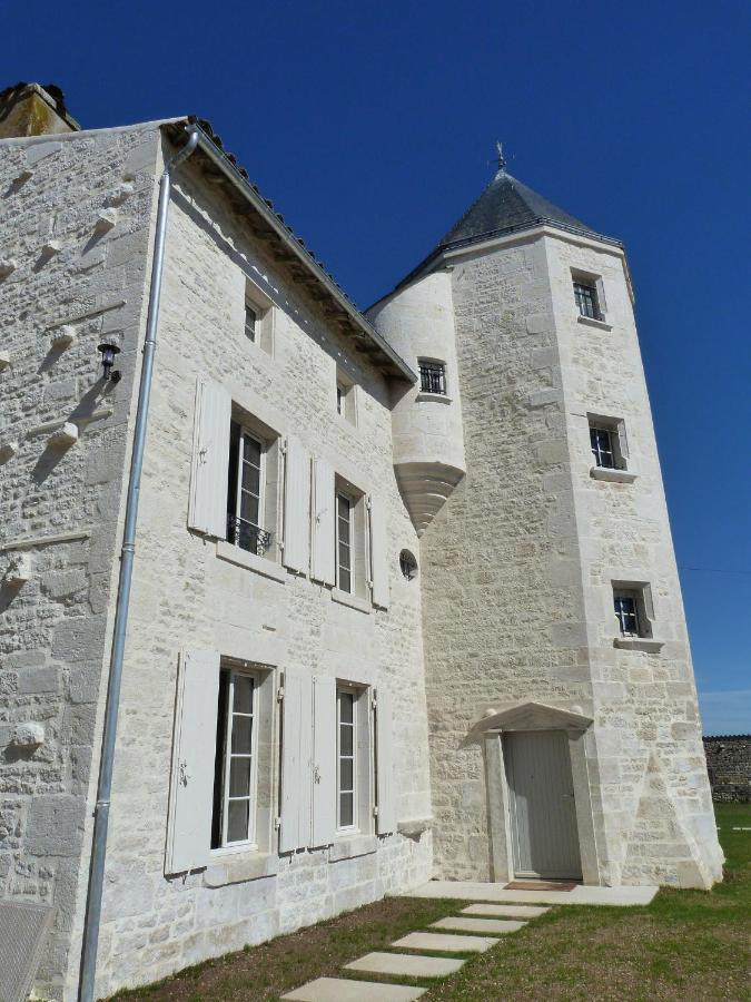 Bed and Breakfast Logis De Pierre Levee Bessines Экстерьер фото