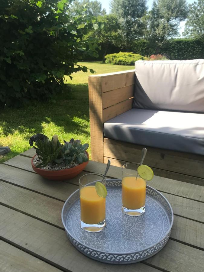 Bed and Breakfast Logis De Pierre Levee Bessines Экстерьер фото