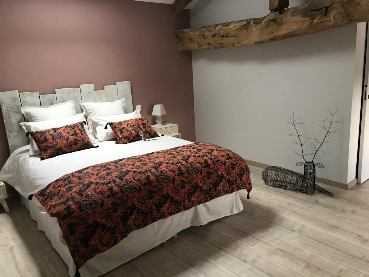 Bed and Breakfast Logis De Pierre Levee Bessines Экстерьер фото