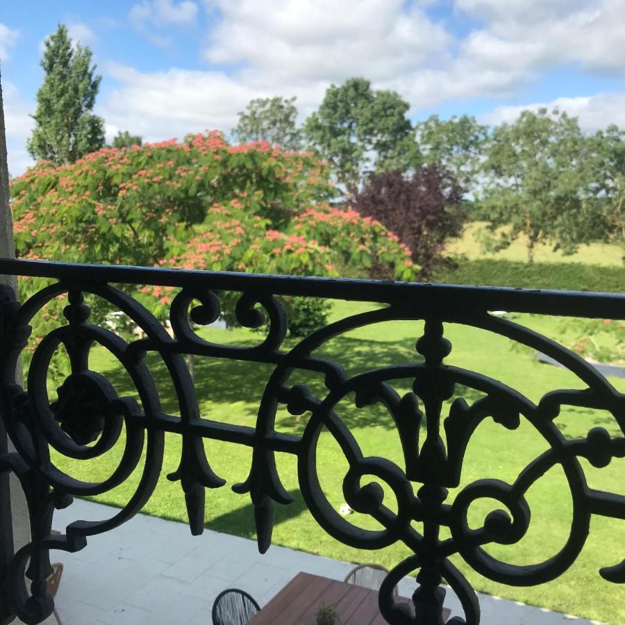 Bed and Breakfast Logis De Pierre Levee Bessines Экстерьер фото