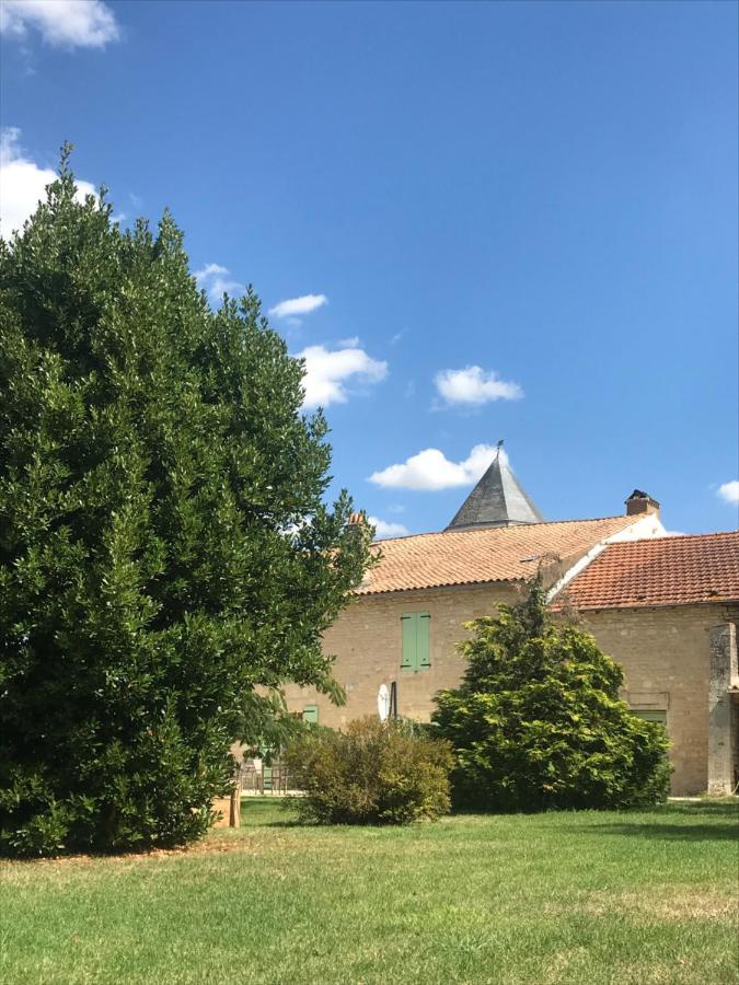 Bed and Breakfast Logis De Pierre Levee Bessines Экстерьер фото